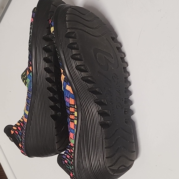 EUC Bernie Mev Go Everywhere Lightweight Colorful Wedges size 39 - Picture 6 of 6